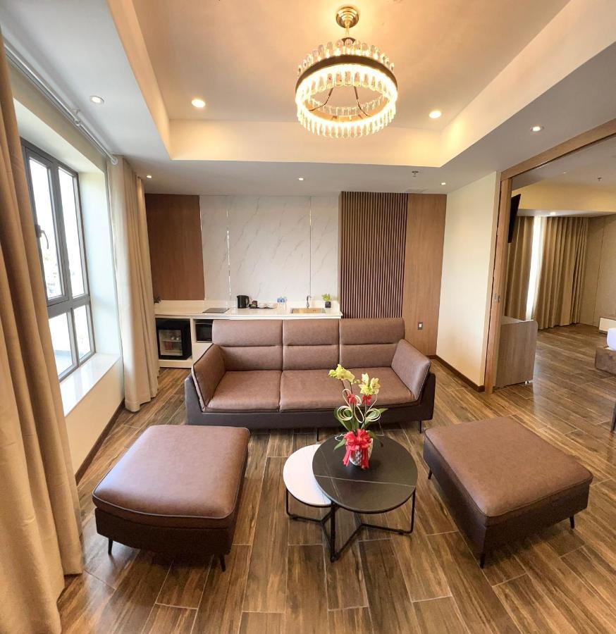 Mai Vy Hotel Tây Ninh Extérieur photo